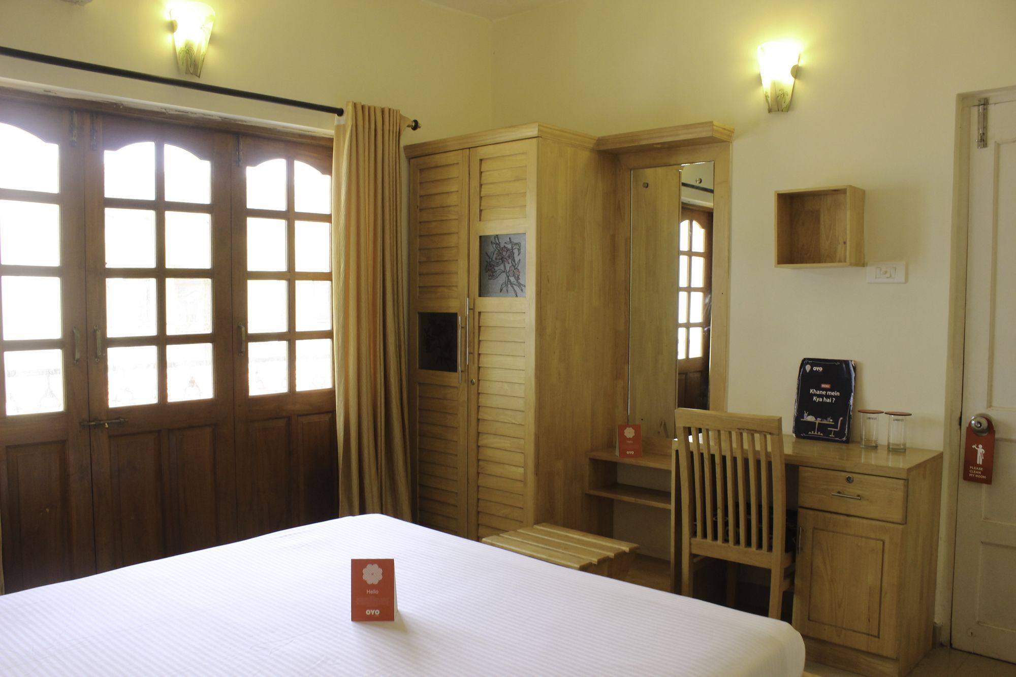 Oyo 7333 V Palms Hotel Candolim Buitenkant foto